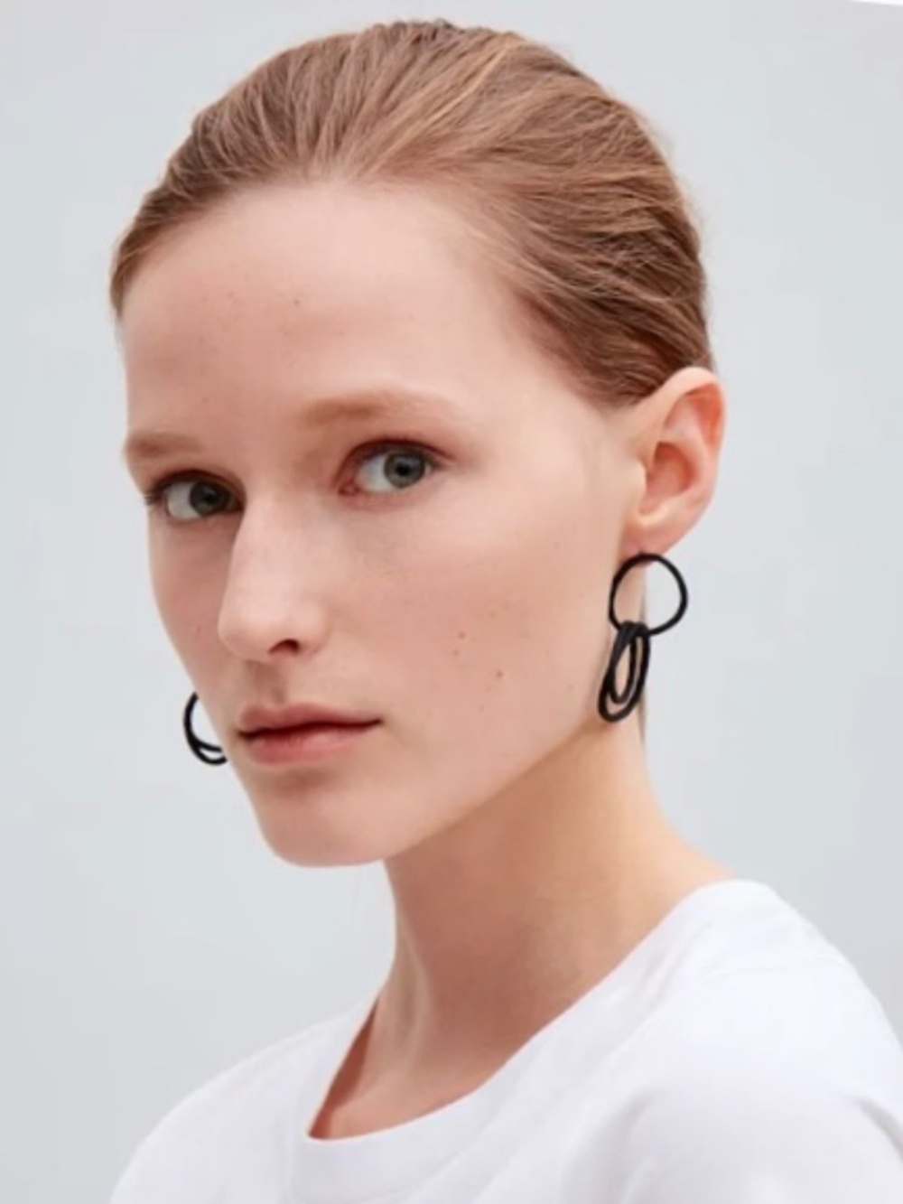COS Matte Black Wire Layered Earrings - Picture 2 of 6